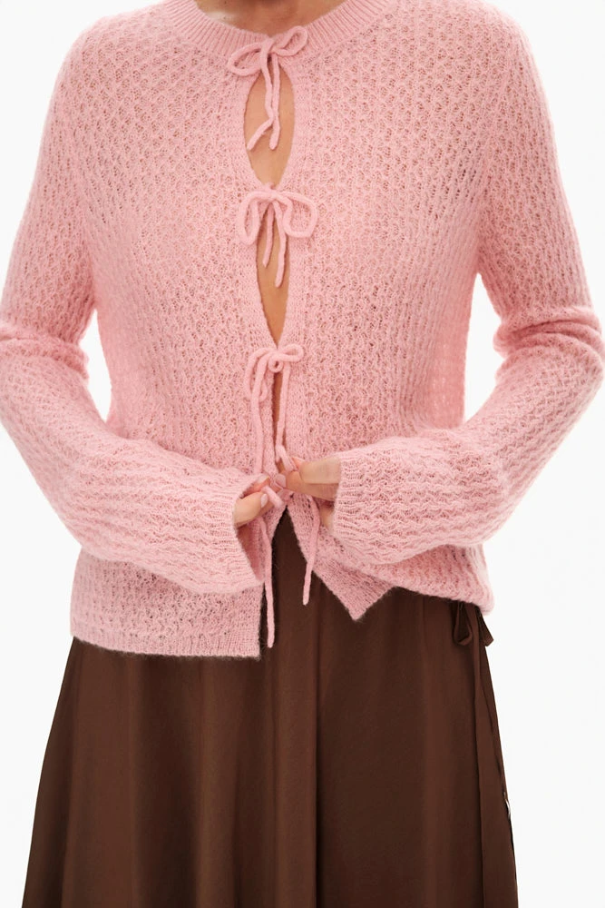 Кардиган ажурной вязки c альпака