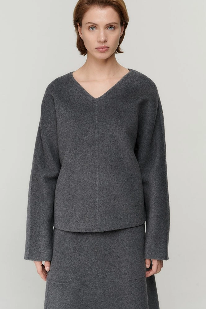 Свитшот из шерстяного драпа