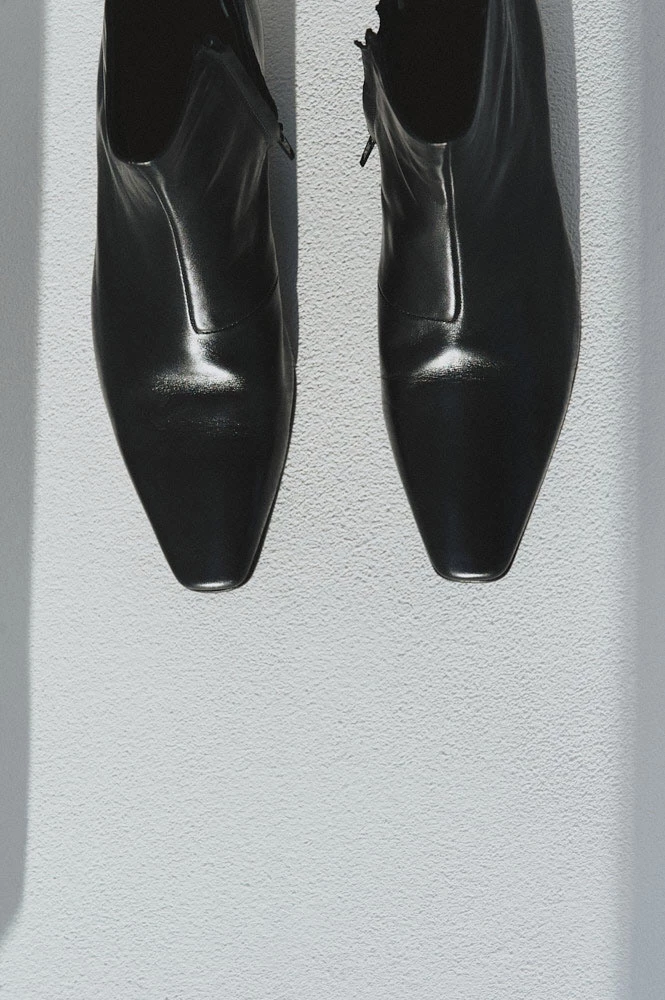 Ботильоны kitten heel