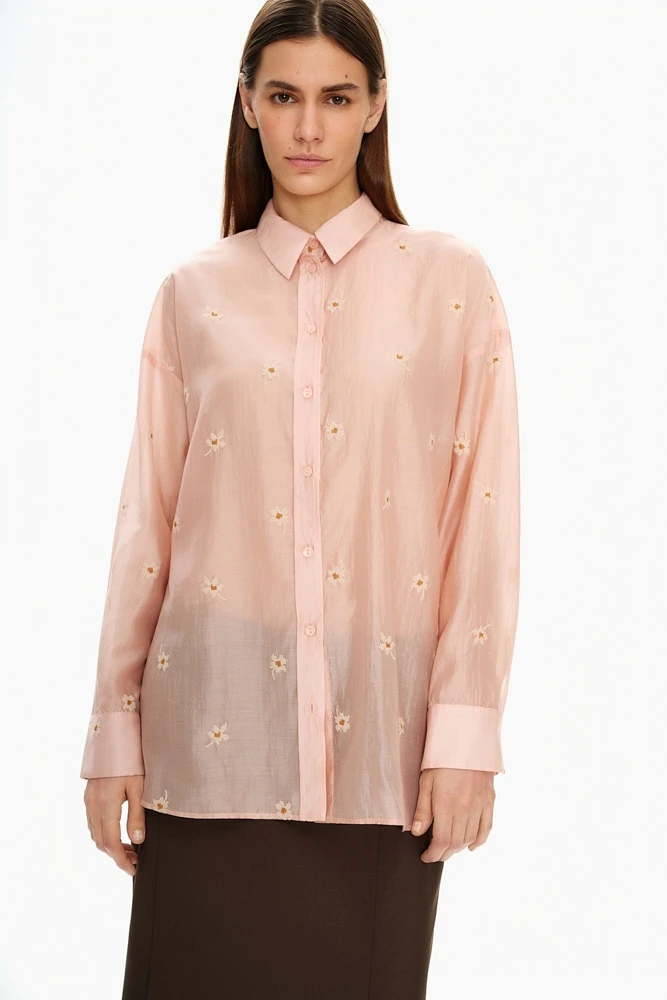 Рубашка полупрозрачная с вышивкой