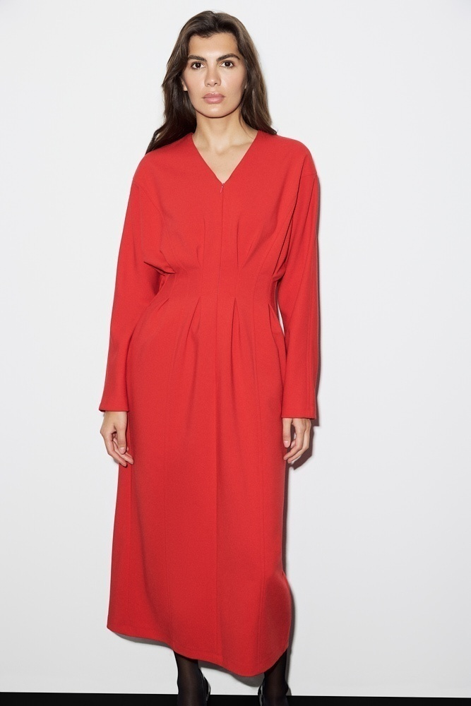 Платье силуэт песочные часы