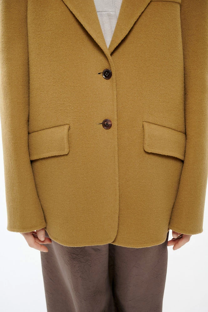 Пальто-жакет из шерсти