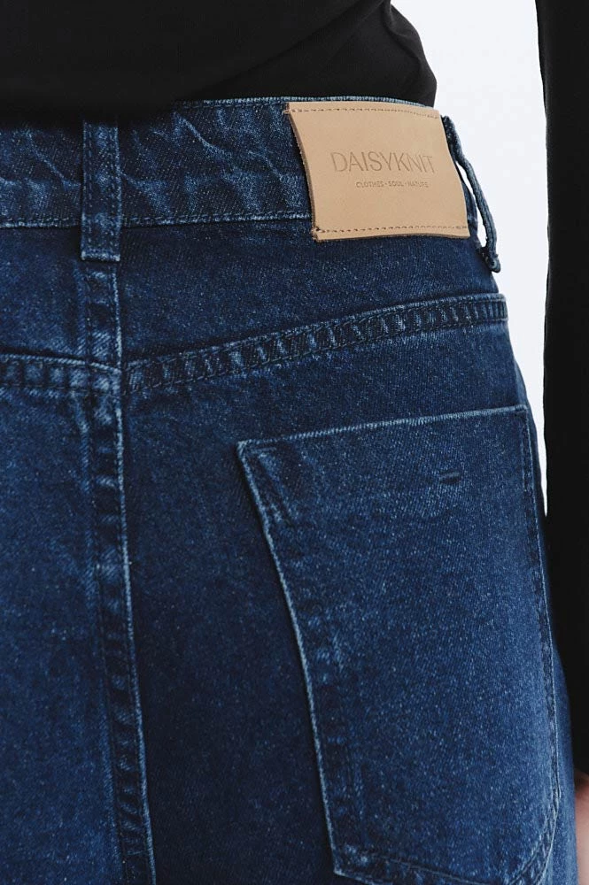 Джинсы прямые