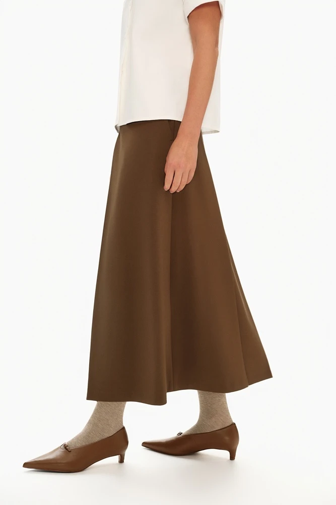 Юбка миди А-силуэта со складками