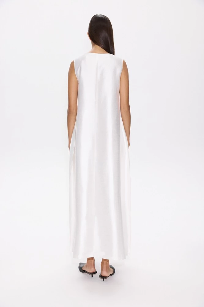 Платье миди О-силуэта