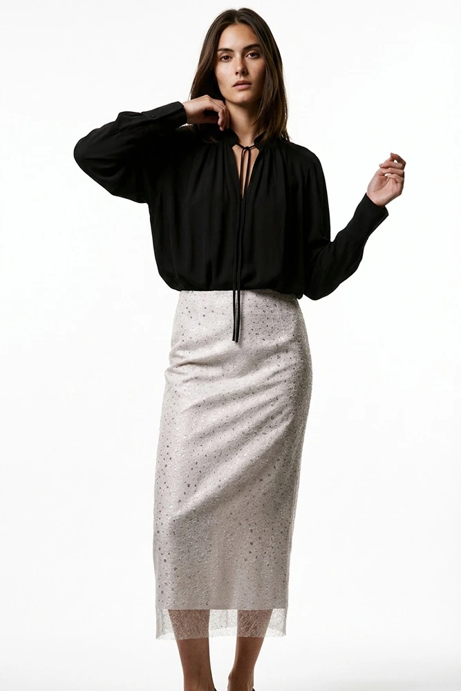 Блуза струящаяся со складками