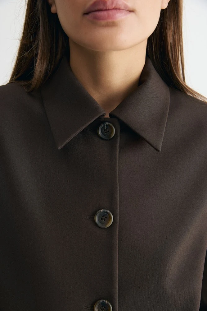 Жакет укороченный с отложным воротником