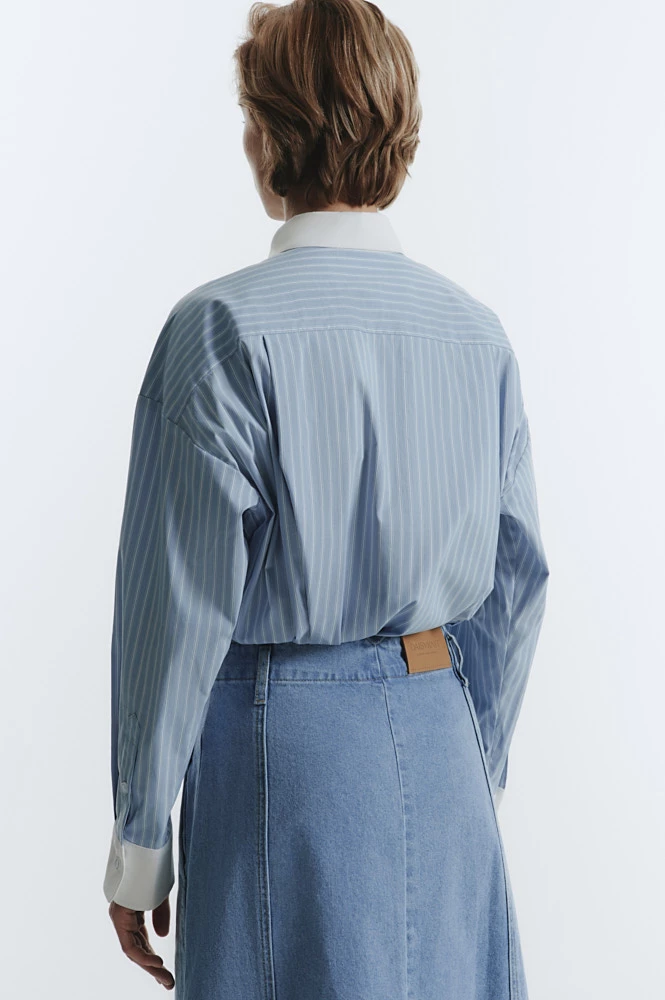 Рубашка с контрастными манжетами и воротником 