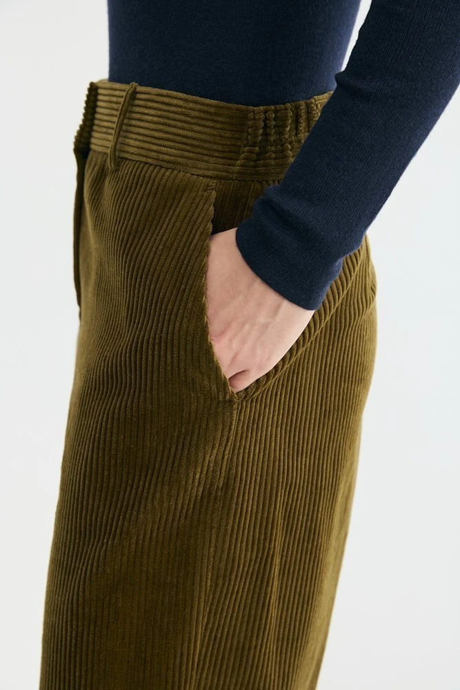 Брюки вельвет с заниженной талией