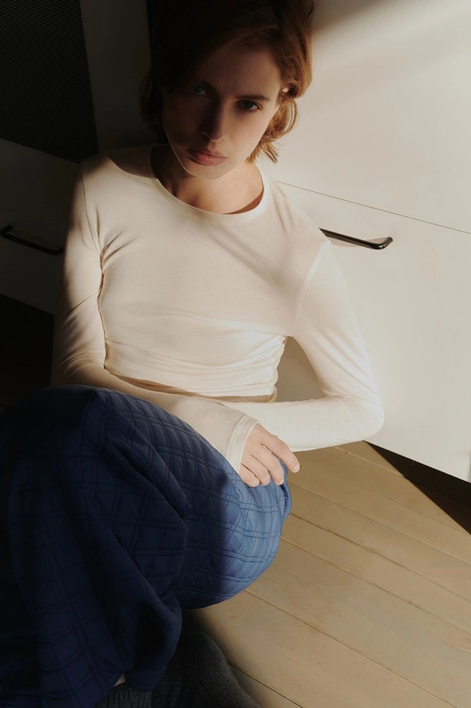 Лонгслив из шерсти