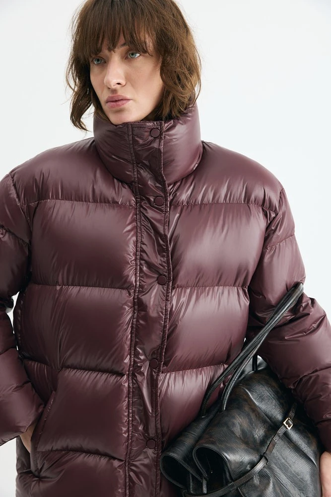 Пуховик укороченный с воротником-стойкой