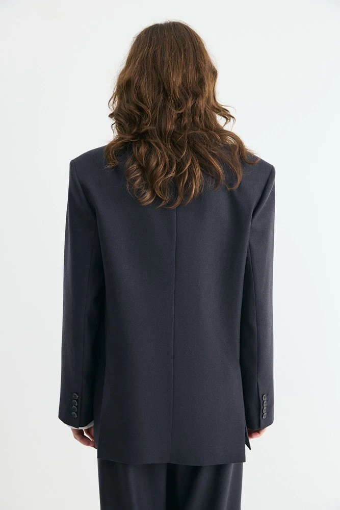 Жакет однобортный на три пуговицы из премиальной итальянской шерсти