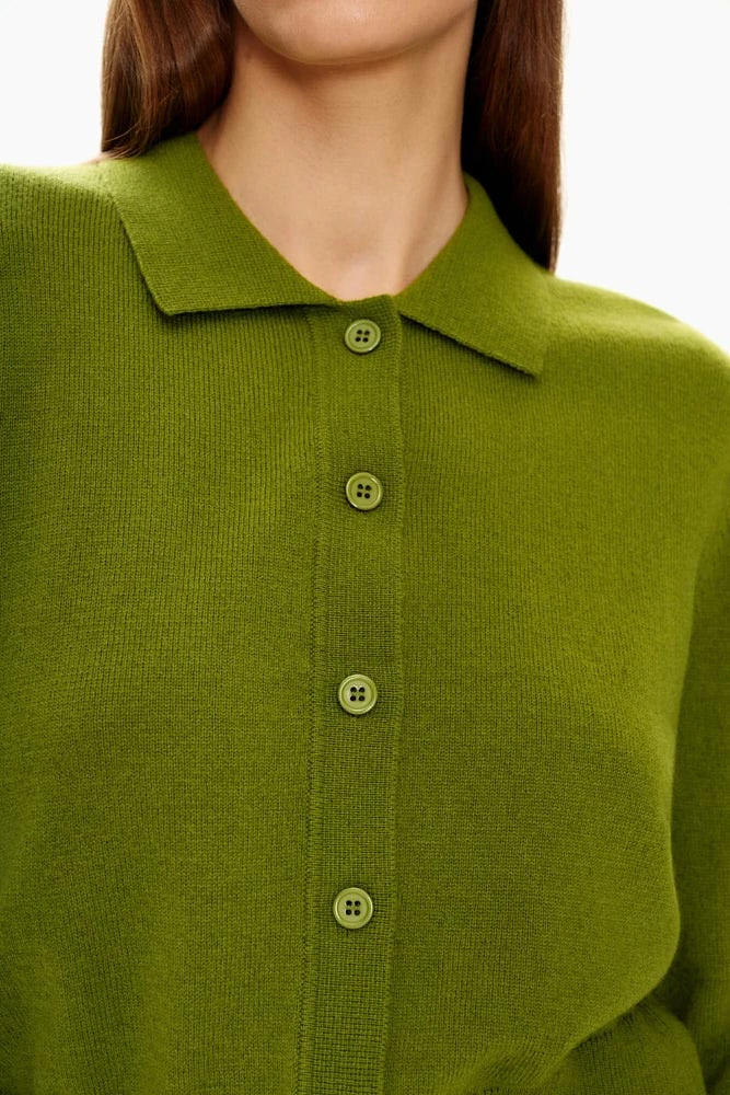 Кардиган с отложным воротником