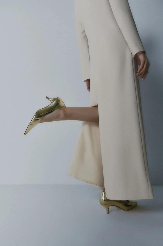 Платье длина макси полуприлегающего силуэта