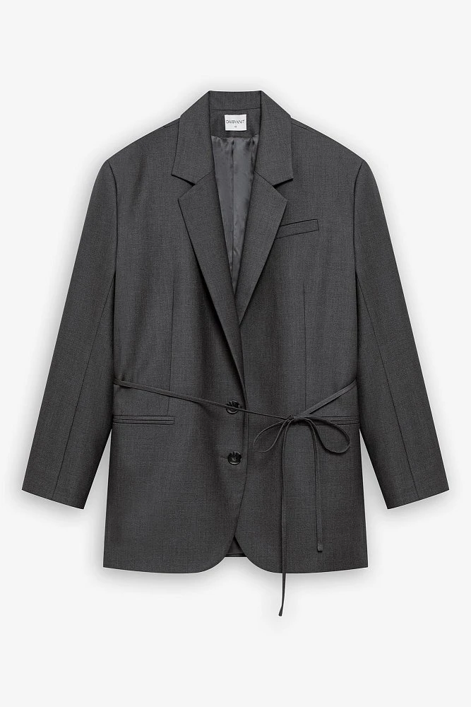 Жакет однобортный с поясом