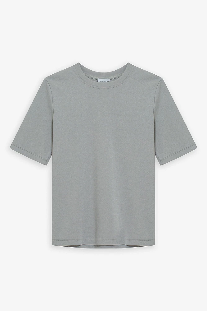 Футболка базовая с удлиненным рукавом