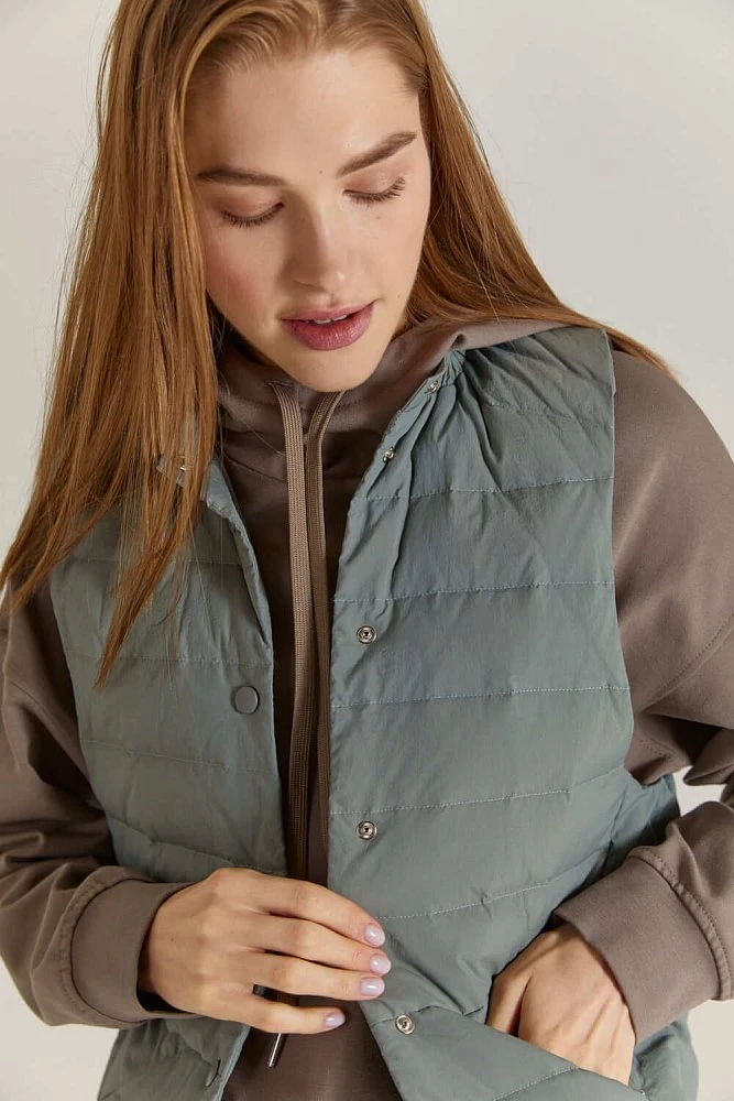 Жилет стеганый