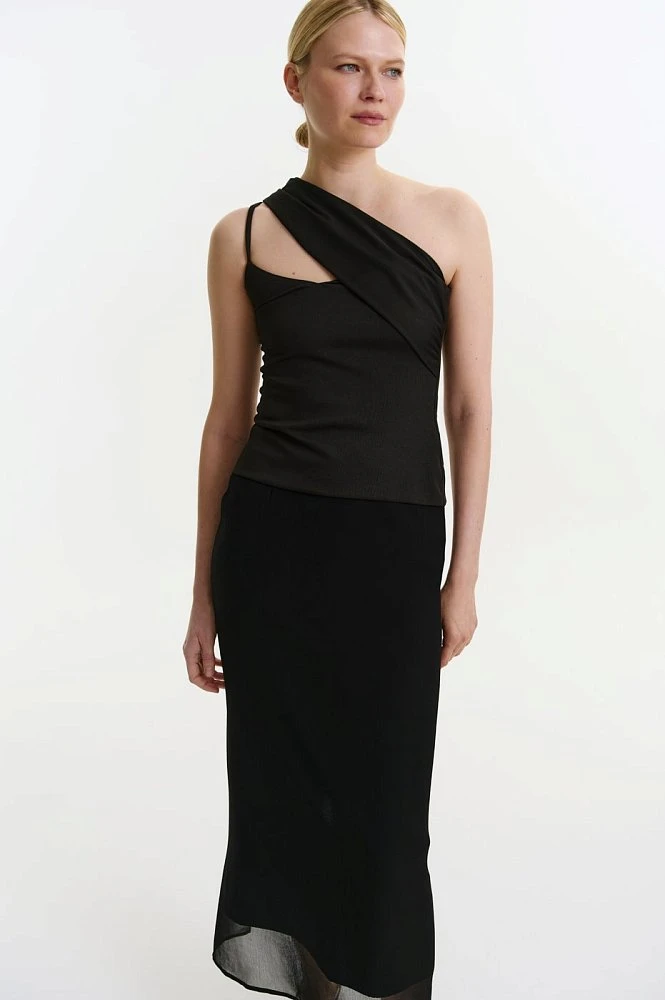 Топ с асимметричной драпировкой