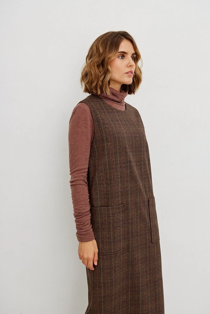 Сарафан с карманами