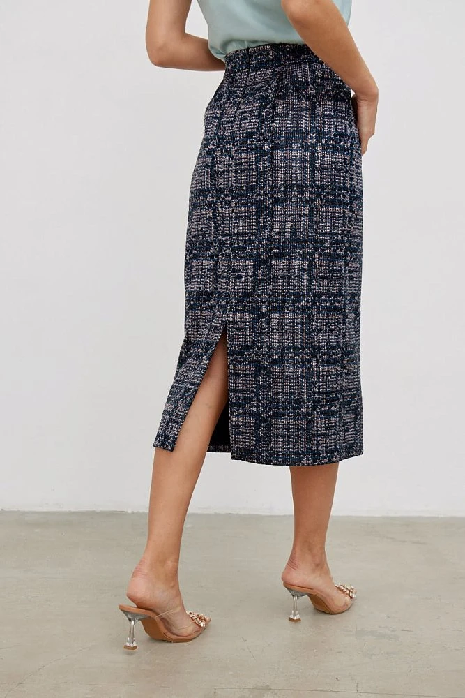 Юбка с защипами