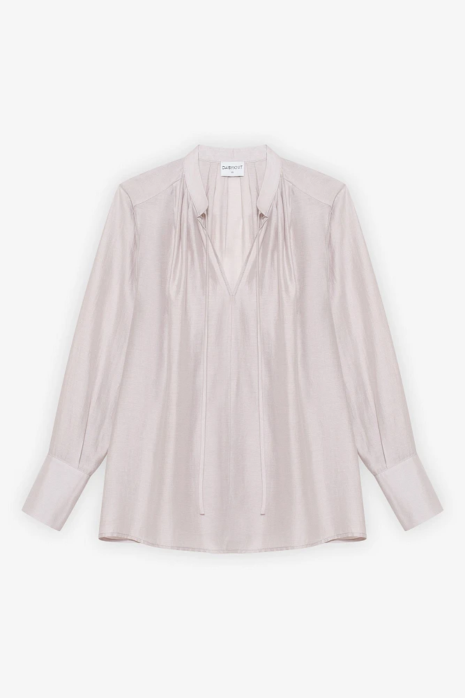 Блуза струящаяся со складками