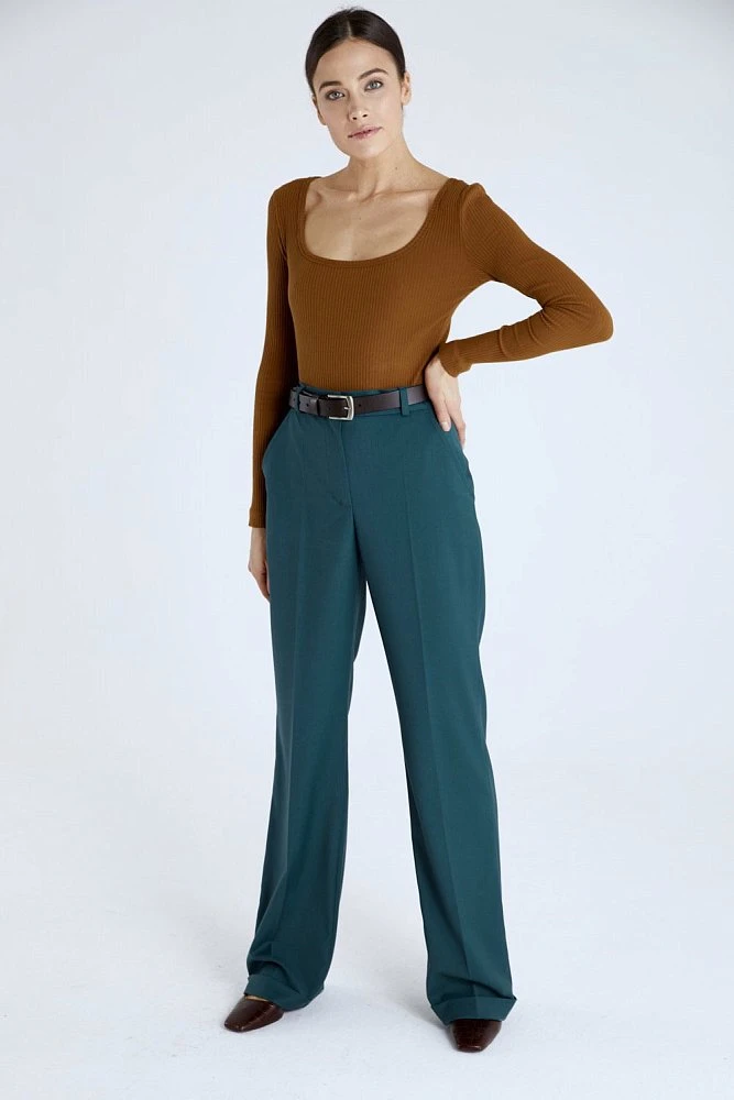 Брюки классика с манжетами