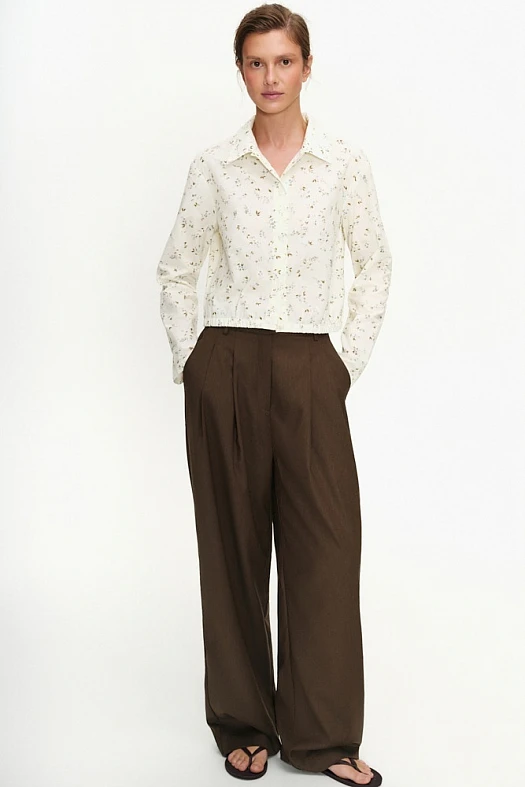 Брюки широкие со складками из ткани со льном (30% лен, 24% тенсел, 42% п/э, 4% эластан Коричневый; Размер: L)