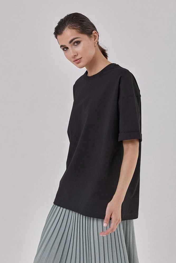 Футболка оверсайз с фигурной кокеткой