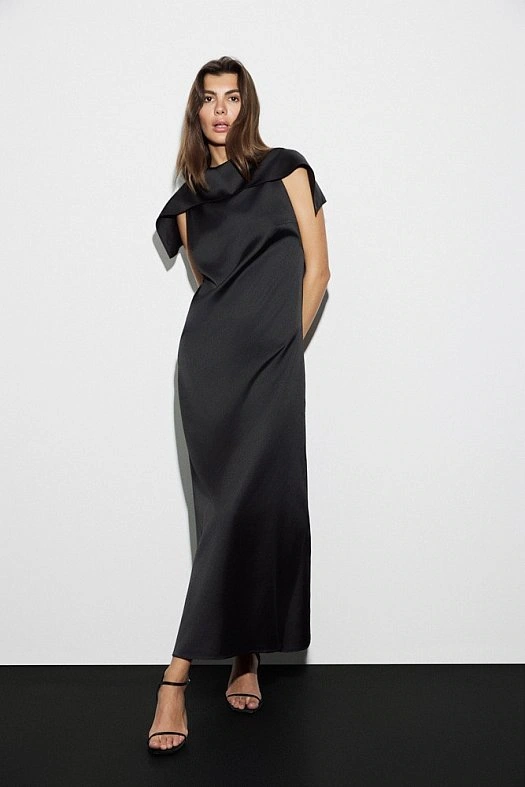 Платье миди с открытой спиной из атласной ткани (Вискоза атласная арт.1969 Черный 35% вискоза, 63% п/э, 2% эластан; Размер: L)