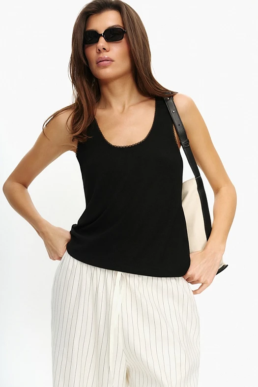 Топ из вискозного трикотажа в бельевом стиле (90% вискоза, 10% эластан Чёрный; Размер: L)