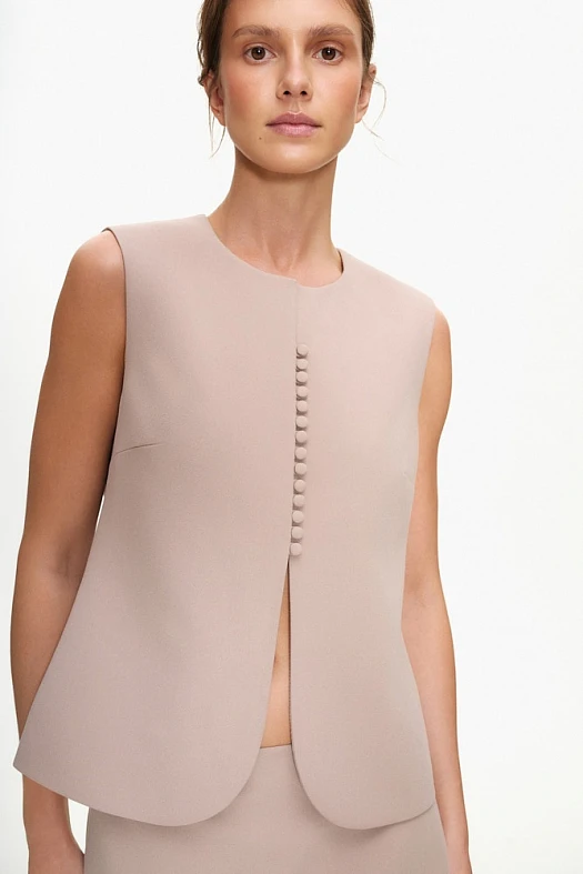 Жилет с акцентной застежкой (Вискоза стрейч арт.1907 Кофейный 67% вискоза, 28% п/э, 5% эластан; Размер: L)