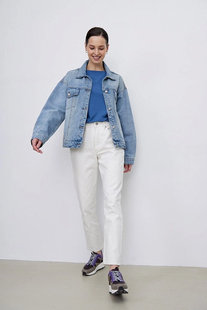 Джинсовая куртка