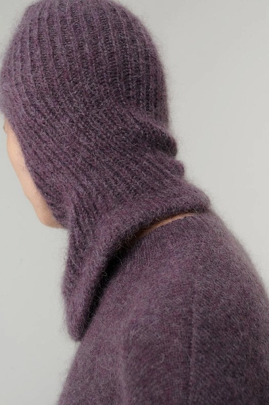 Балаклава ручной вязки из мохера (54% мохер, 16% шерсть, 30% нейлон Темно-фиолетовый; Размер: OS)