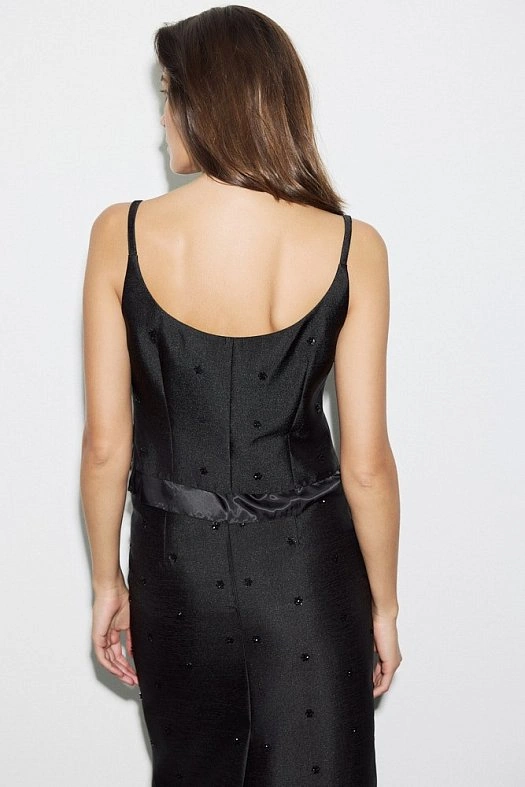 Топ с вышивкой бисером (Вискоза шиммер вышивка цветы арт.1977 Черный 66% вискоза, 34% п/э; Размер: L)