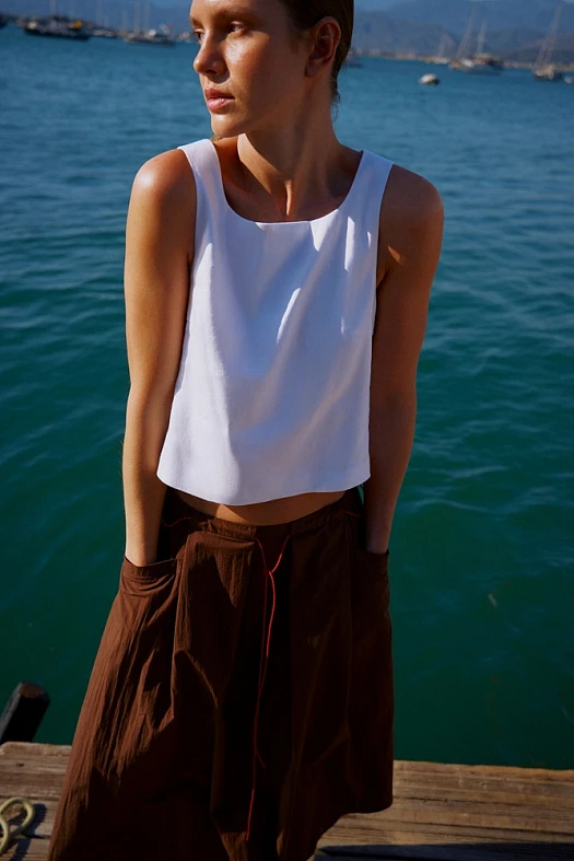 Топ укороченный изо льна (Лен с вискозой арт.1865 Белый 55% лен, 42% вискоза, 3% п/э; Размер: L)