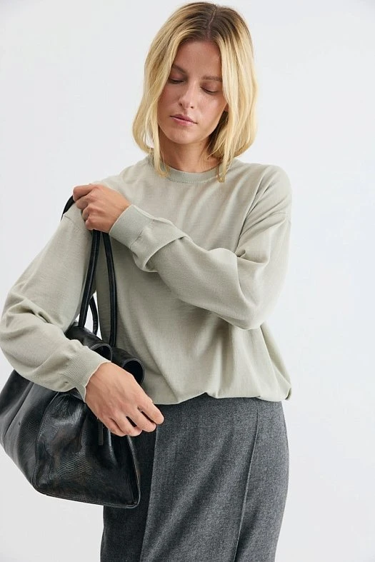 Джемпер тонкий из шерсти (100% шерсть Серо-зеленый; Размер: M-L) Джемпер тонкий из шерсти (100% шерсть Серо-зеленый; Размер: M-L)