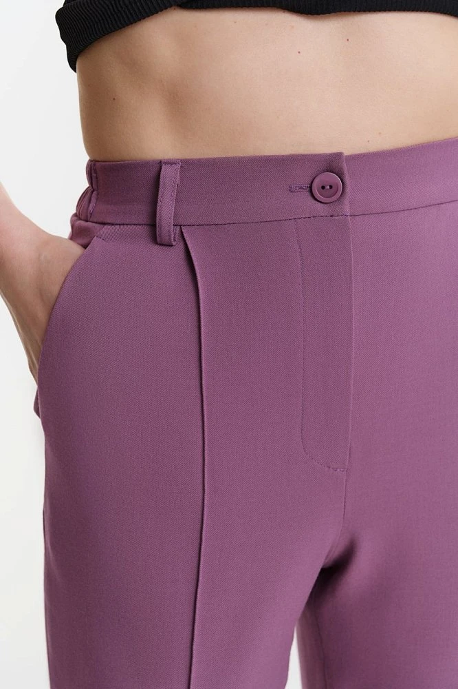 Брюки прямые с отстрочкой