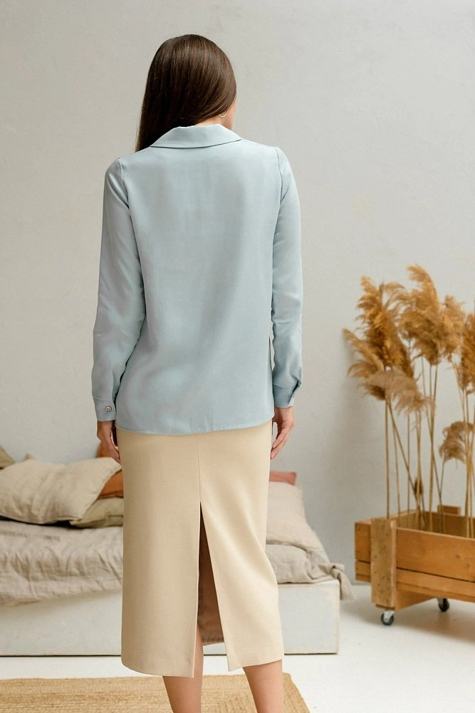 Блуза с английским воротником