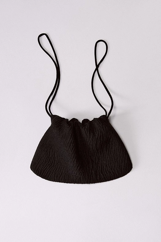 Сумка-кисет из итальянской фактурной шерсти (Шерсть фактурная арт.1787 Черный 52% шерсть, 46% п/э, 2% эластан; Размер: OS)