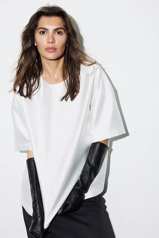 Топ оверсайз с молнией на спинке (Вискоза шиммер арт.1967 Белый 66% вискоза, 34% п/э; Размер: L)