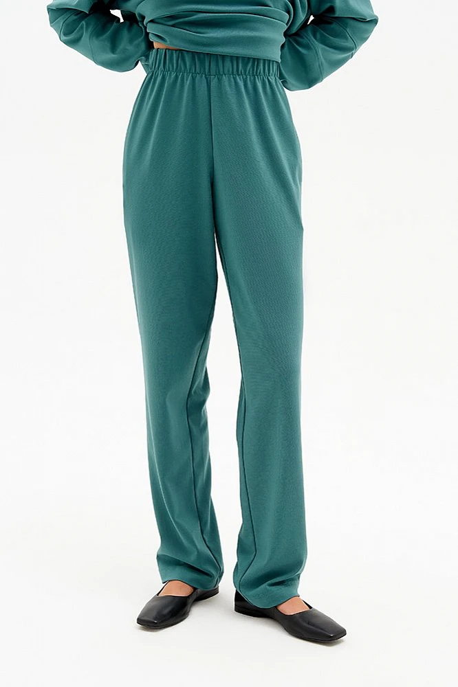 Брюки трикотажные прямые