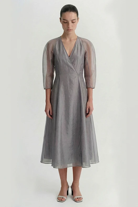 Платье миди приталенного силуэта из органзы (Тенсел прозрачный арт.1866 Серый 50% тенсел, 50% нейлон; Размер: S)