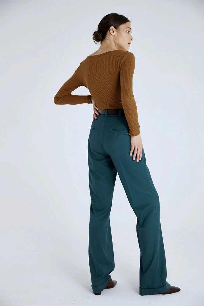 Брюки классика с манжетами