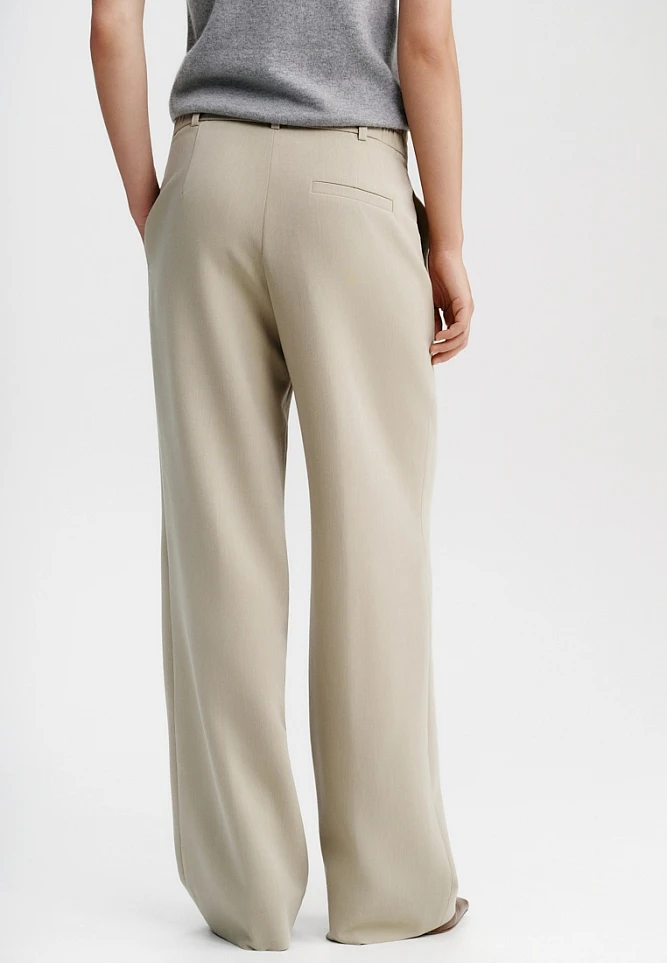 Брюки прямого кроя