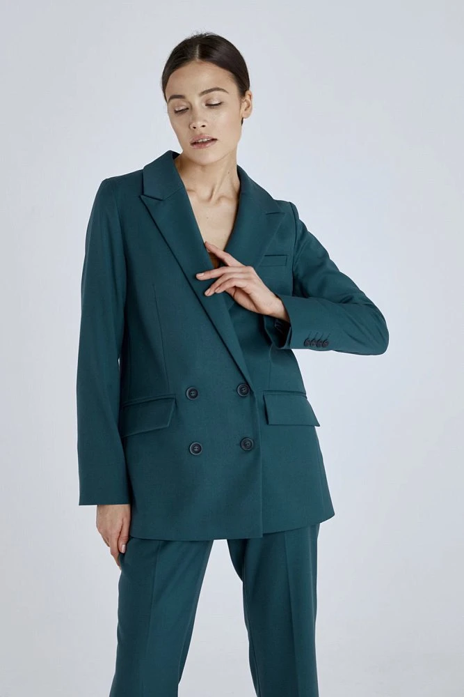 Жакет с двумя шлицами