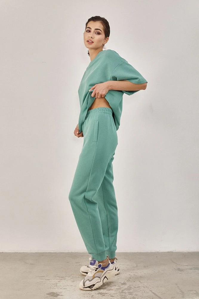 Брюки джоггеры с манжетами