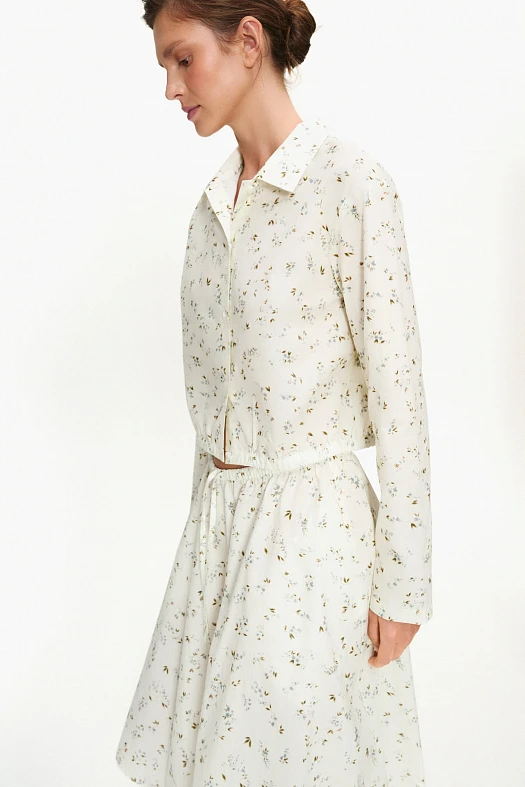 Рубашка укороченная из хлопка (Хлопок принт цветы арт.2048 Молочный 100% хлопок; Размер: L)