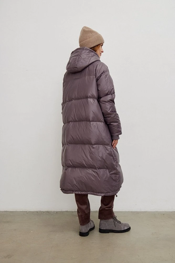 Пуховик с трикотажными деталями