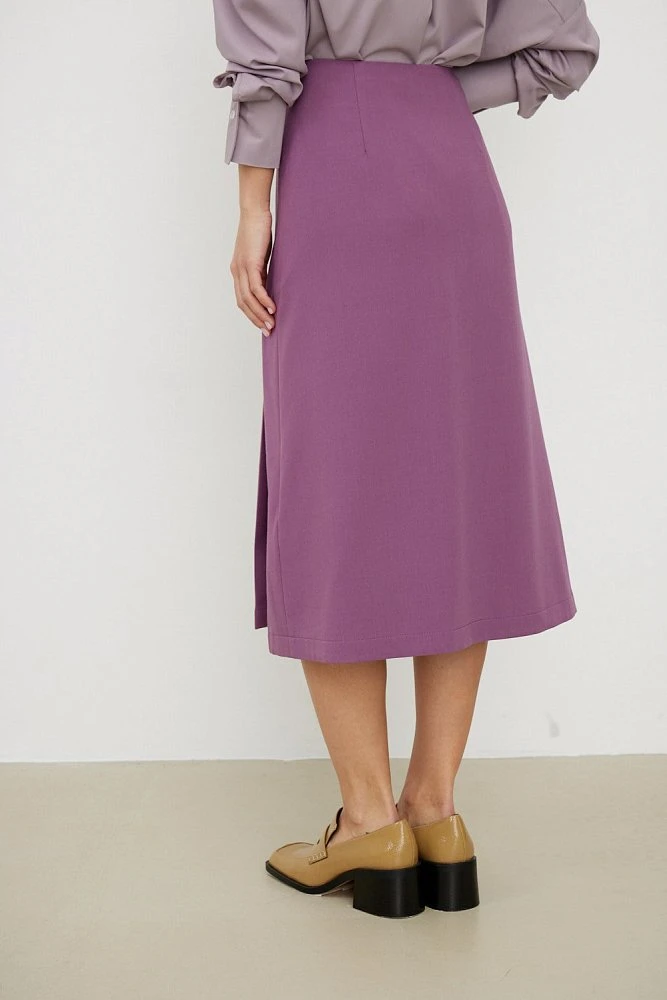 Юбка с асимметричными складками