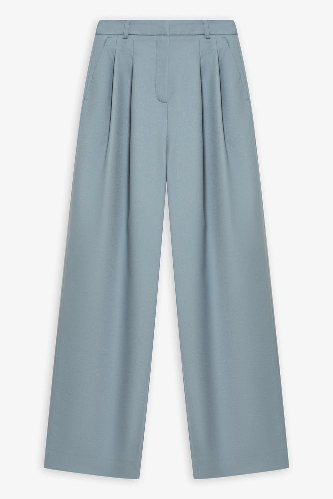 Брюки широкие со складками